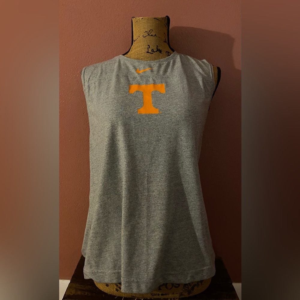 Nike University of TN open back tennis top
